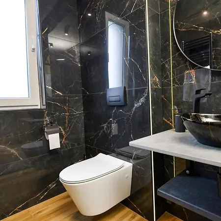 Sloneczne Wzgorze Apartment *