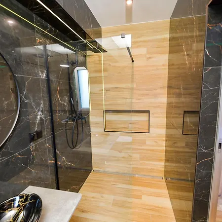 Sloneczne Wzgorze Apartment Zator