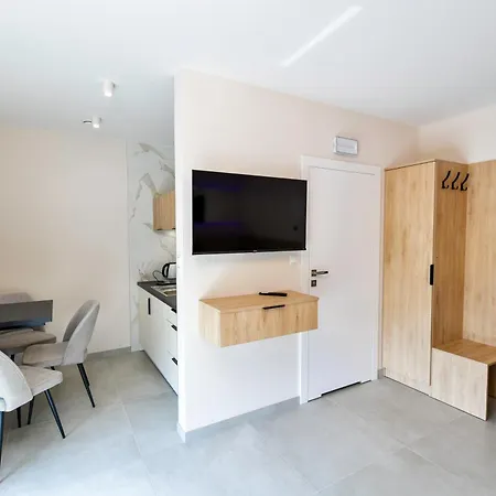 Apartament Słoneczne Wzgórze *