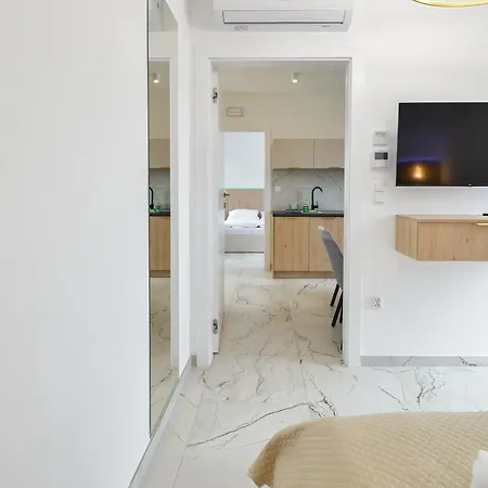 Apartament Słoneczne Wzgórze *