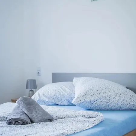 Apartament Słoneczne Wzgórze *